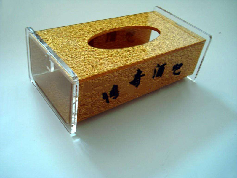 東莞亞克力酒店用品加工紙巾盒工藝是怎樣的?